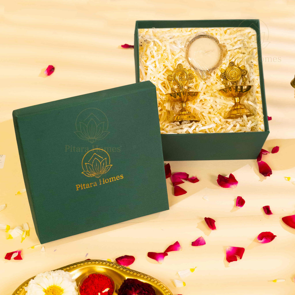 Premium Shank Chakra Diya with Brass candle