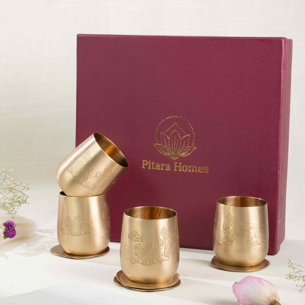 Amber Pakshi Glasses & Jal Katha Coasters Gift Set