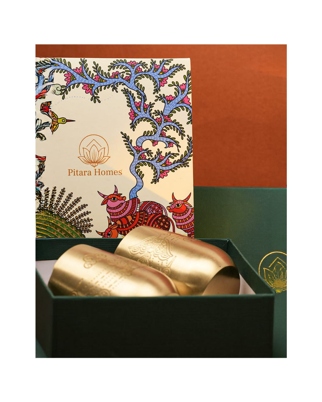 Amber Pakshi Glasses & Jal Katha Coasters Gift Set