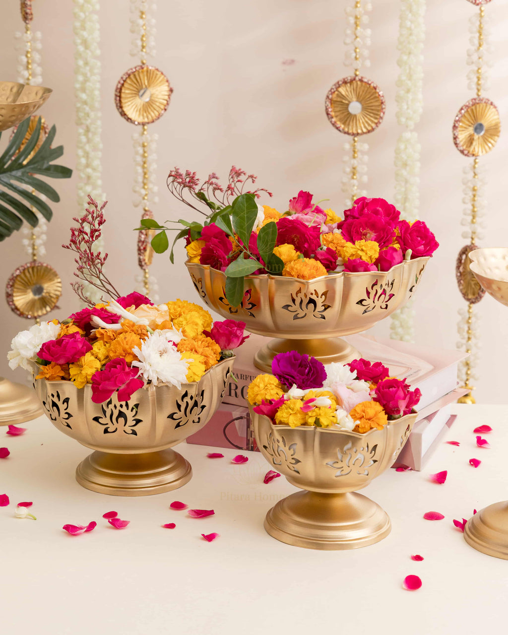 Premium Taj bowl golden- Set of 3